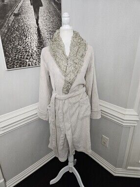 NWT Daydream By Berkshire Home Robe Large